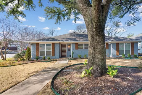 10105 Trailpine Dr, Dallas, TX 75238