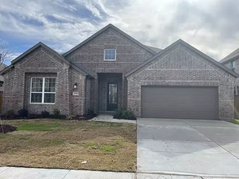 1610 Glacier Dr, Forney, TX 75126