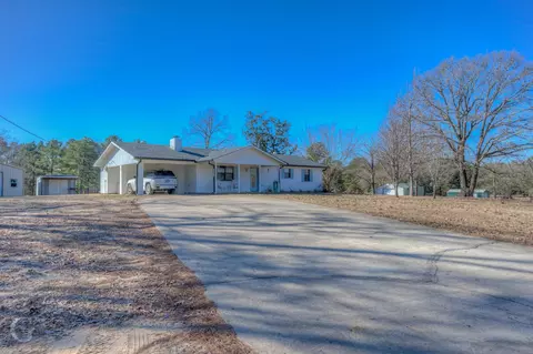 832 Pine Hill St, Coushatta, LA 71019 photo 2