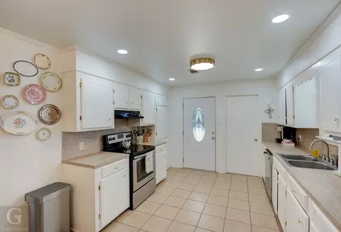 832 Pine Hill St, Coushatta, LA 71019 photo 14