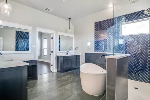 133 Clayton Xing, Springtown, TX 76082