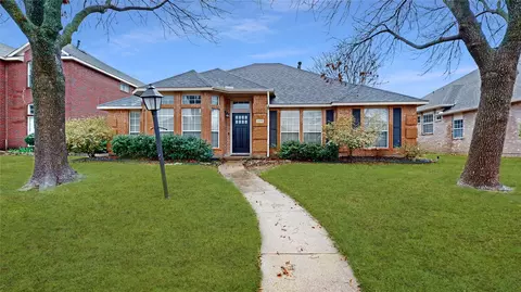 8318 Circleview St, Rowlett, TX 75088