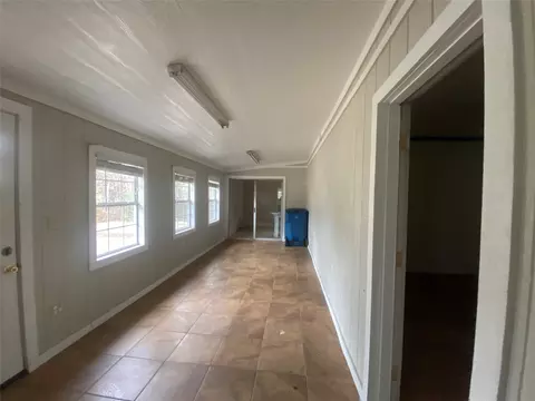 401 E Wright St, Marshall, TX 75670 photo 21