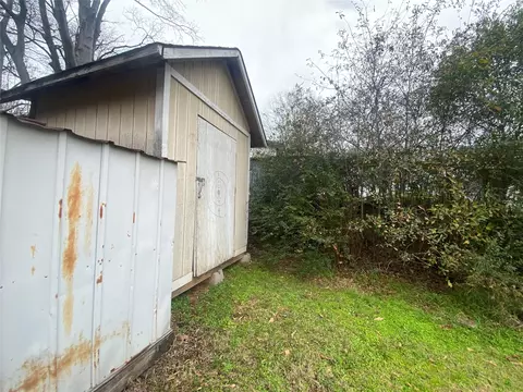 401 E Wright St, Marshall, TX 75670 photo 18