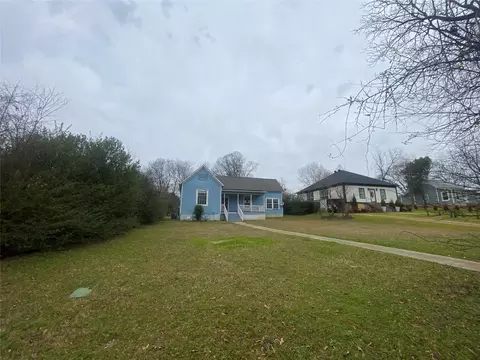 401 E Wright St, Marshall, TX 75670 photo 2