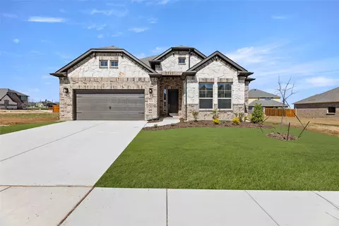 5616 Sweetwater Dr, Argyle, TX 76226