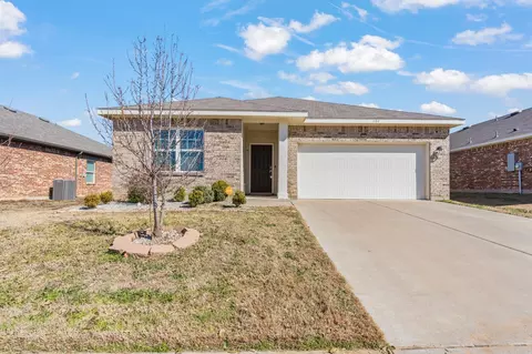 484 Bank Way, Crowley, TX 76036