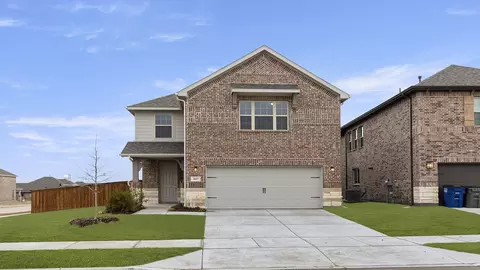 447 Pleasant Field Dr, Lavon, TX 75166