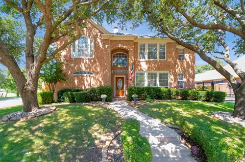 701 Creek Crossing Trl, Keller, TX 76248