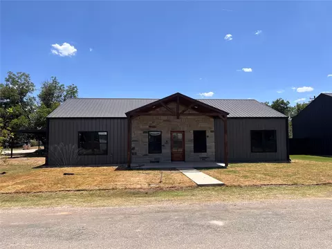 1001 S 6th St, Merkel, TX 79536