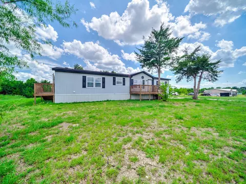 4545 Fm 1562, Celeste, TX 75423