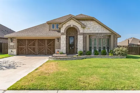 1208 Richard Pittmon Dr, Desoto, TX 75115