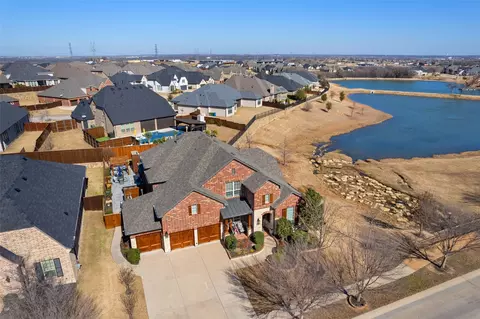 900 Fairway Ranch Pkwy, Roanoke, TX 76262