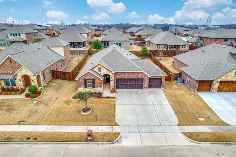 913 Redwood Ct, Wylie, TX 75098