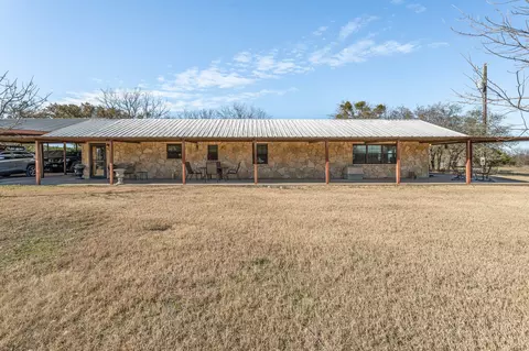 172 Private Road 2361, Meridian, TX 76665
