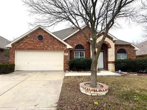 5517 Post Ridge Dr, Fort Worth, TX 76123