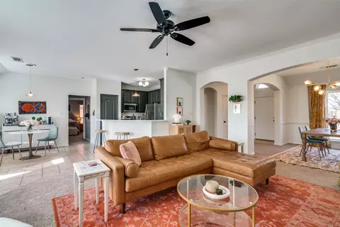 Living - 10205 Bent Tree Dr, Rowlett, TX 75089 photo 3 of 4