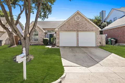 4748 Bracken Dr, Fort Worth, TX 76137