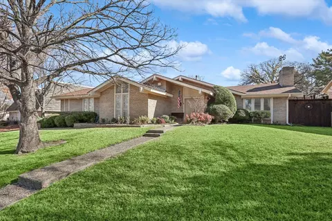 2217 Franklin Dr, Arlington, TX 76011