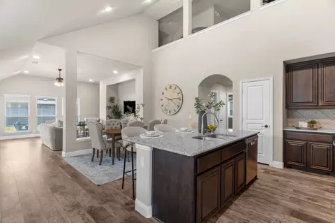 1124 Knoll St, Krugerville, TX 76227