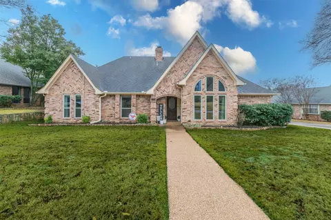 3055 Ridgeview Dr, Grapevine, TX 76051