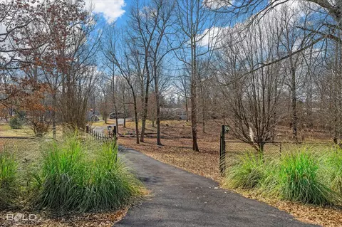 331 Bozman Rd, Stonewall, LA 71078