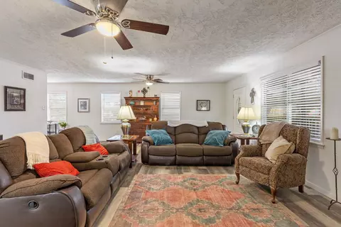 210 County Road 2117, Quitman, TX 75783 photo 11
