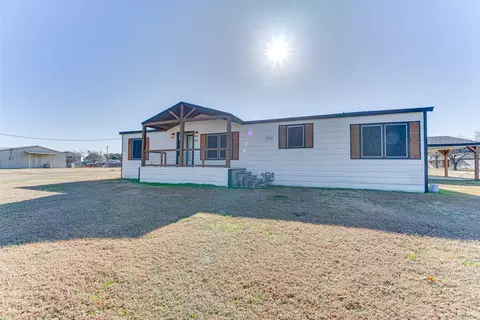 101 Commerce St, Bardwell, TX 75101