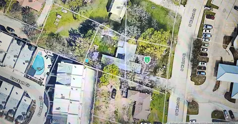 313 S Walnut St, Roanoke, TX 76262