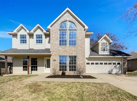 434 W Lloyd St, Krum, TX 76249