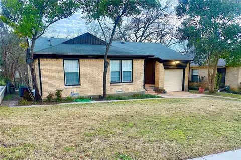 3306 James Dr, Dallas, TX 75227