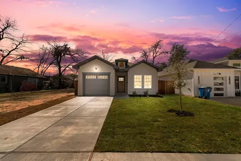 3911 Diamond Ave, Dallas, TX 75215