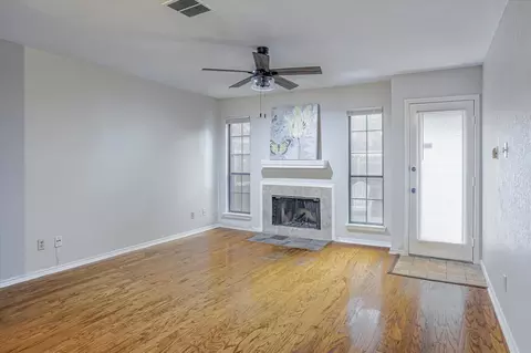 7322 Kingswood Cir, Fort Worth, TX 76133