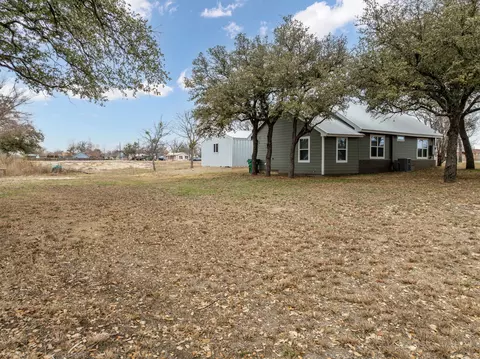 Exterior - 520 E Brooks Dr, Evant, TX 76525 photo 6 of 6