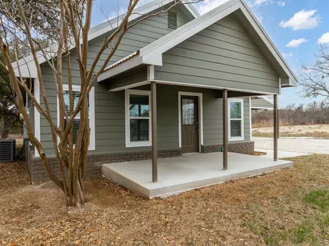 Exterior - 520 E Brooks Dr, Evant, TX 76525 photo 4 of 6