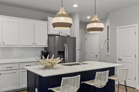 Kitchen - 521 Watson Ln, Denton, TX 76210 photo 3 of 5