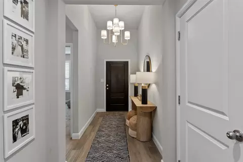 Entry Way - 521 Watson Ln, Denton, TX 76210 photo 2 of 5
