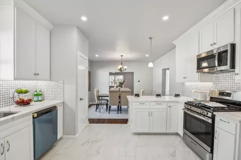 113 E University Ave, Waxahachie, TX 75165