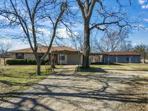 3129 Oak Grove Rd, Ennis, TX 75119