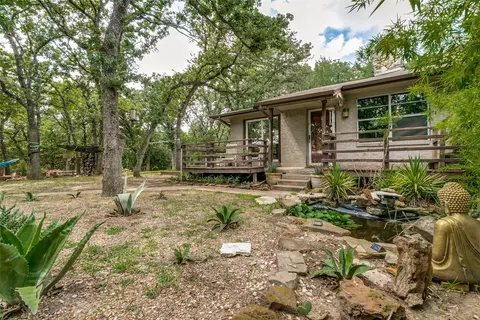 504 Shorecrest Dr, Flower Mound, TX 75022