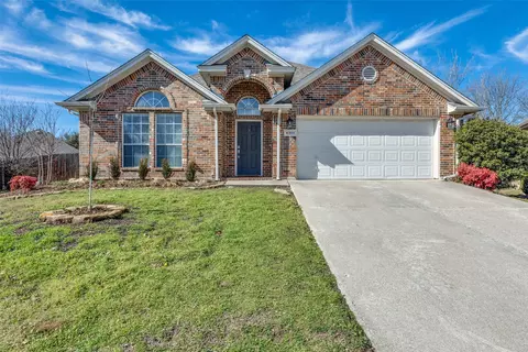 4301 Stoneside Ct, Fort Worth, TX 76244