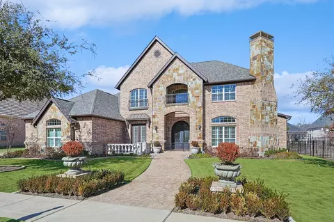 6629 Via Italia Dr, Flower Mound, TX 75077