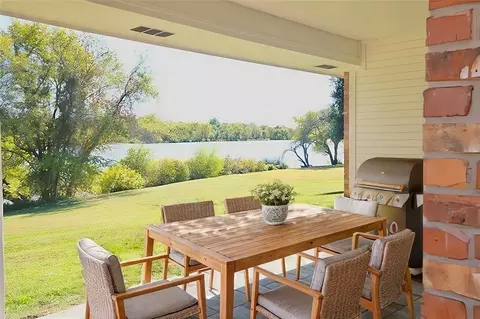 791 Lakeside Dr, Rockwall, TX 75032