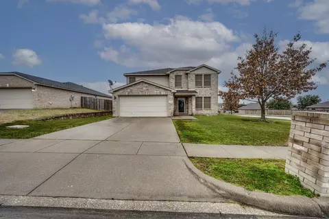 2513 Castle Pines Dr, Burleson, TX 76028