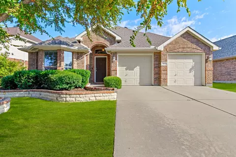 819 Lake Forest Trl, Little Elm, TX 75068