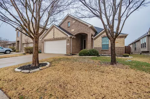 2220 Hartley Dr, Forney, TX 75126
