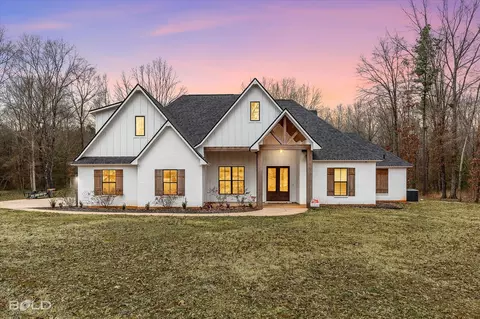 563 Daley Dr, Princeton, LA 71067