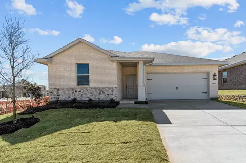 1304 Richardson St, Howe, TX 75459