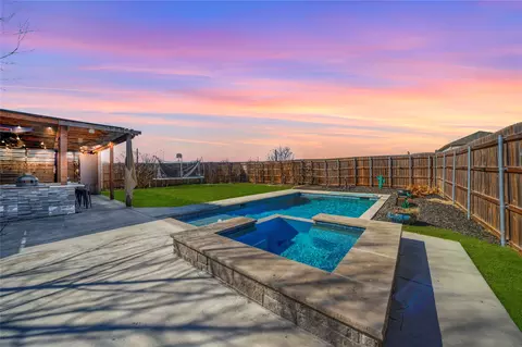 1424 Enchanted Sky Ln, Haslet, TX 76052