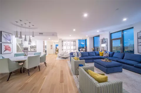 5656 N Central Expy #705, Dallas, TX 75206